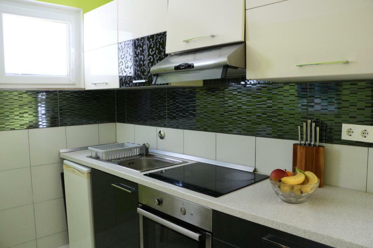 Apartment Mlacic Hvar Island Екстериор снимка