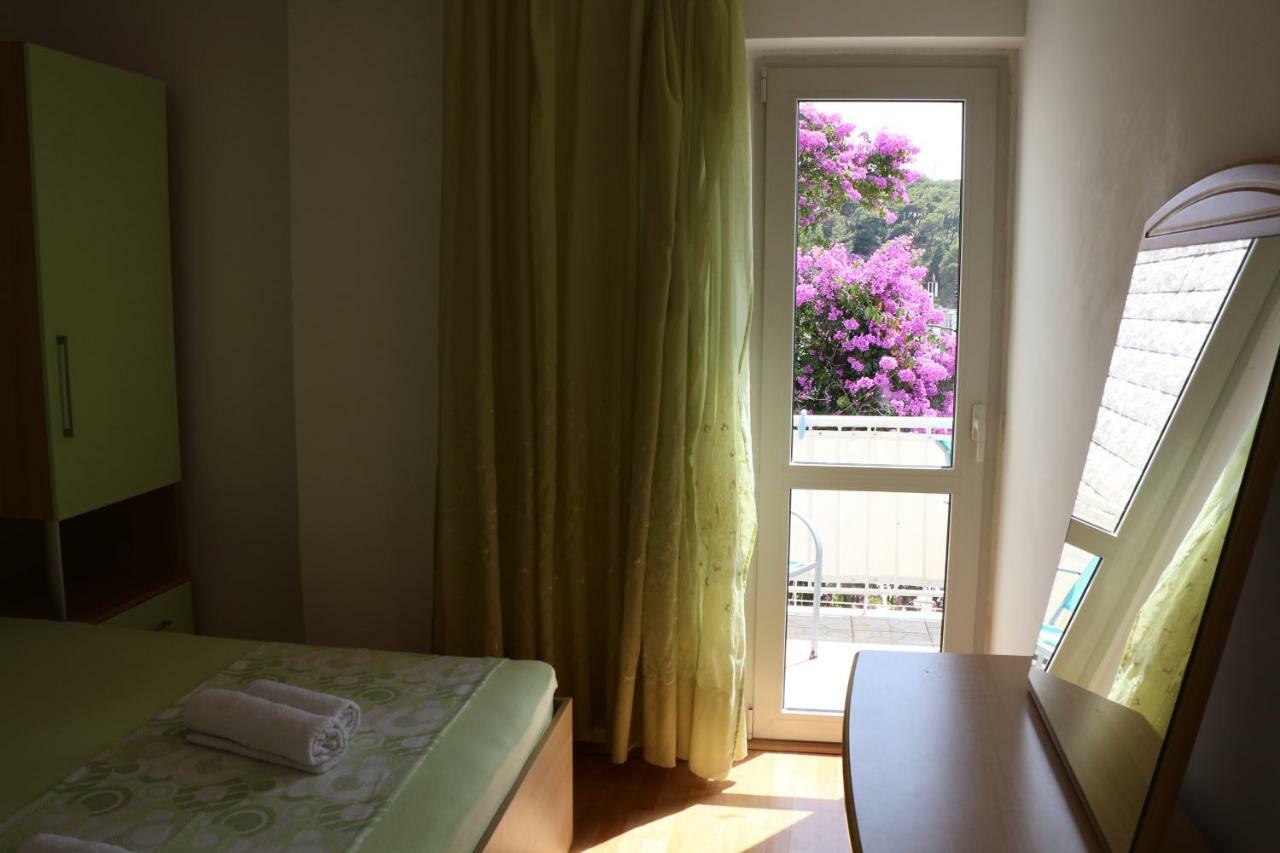 Apartment Mlacic Hvar Island Екстериор снимка